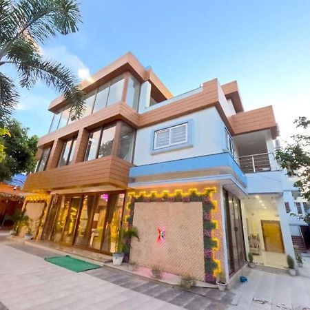 The Mantra- A Luxury Boutique Hotel Khagaul ภายนอก รูปภาพ