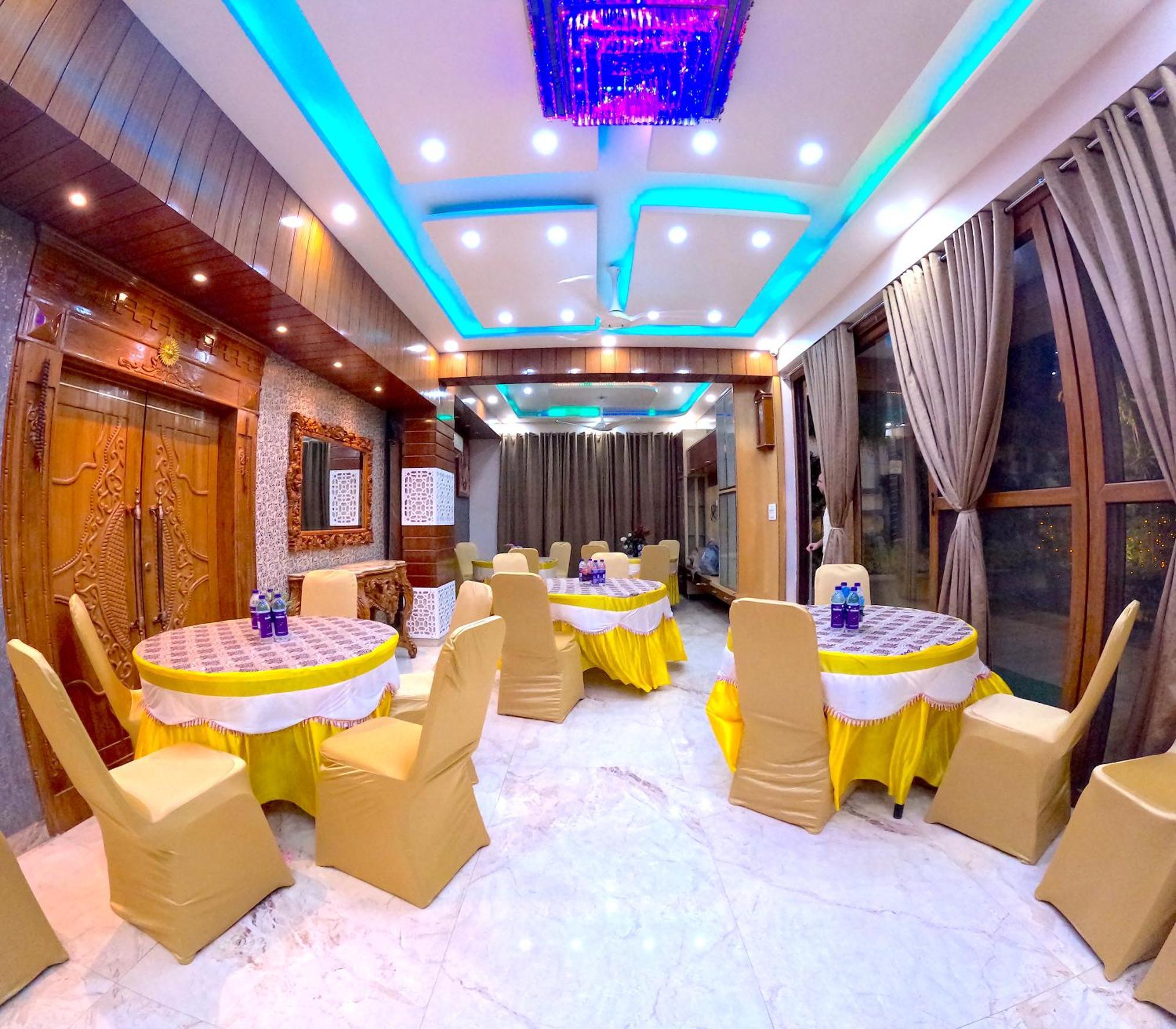The Mantra- A Luxury Boutique Hotel Khagaul ภายนอก รูปภาพ